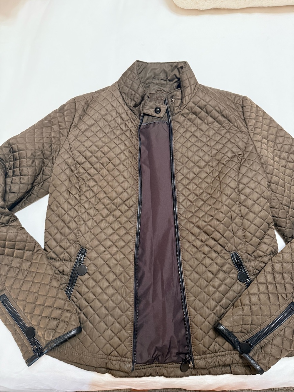Massimo Dutti Quilted Olive Green Quilted Jacket